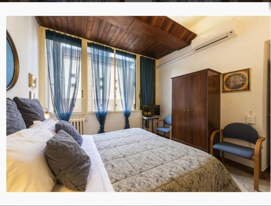 Tre Gigli Apartment, 5 Minutes From Station, Via Palazzuolo 55 * Florença