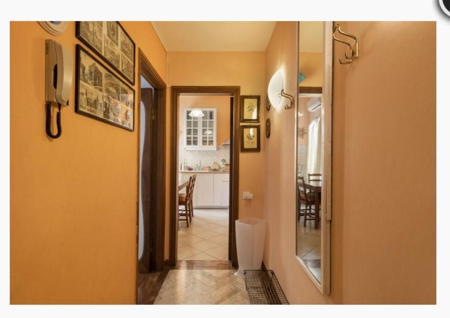 Apartamento Tre Gigli Apartment, 5 Minutes From Station, Via Palazzuolo 55 Florença